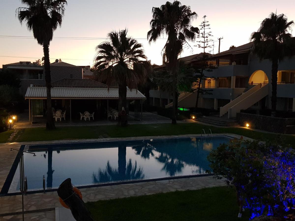 Asteraki Aparthotel Gouvia Exteriér fotografie