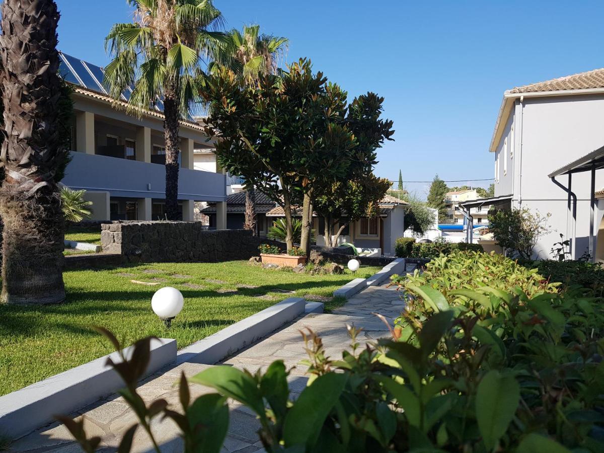 Asteraki Aparthotel Gouvia Exteriér fotografie