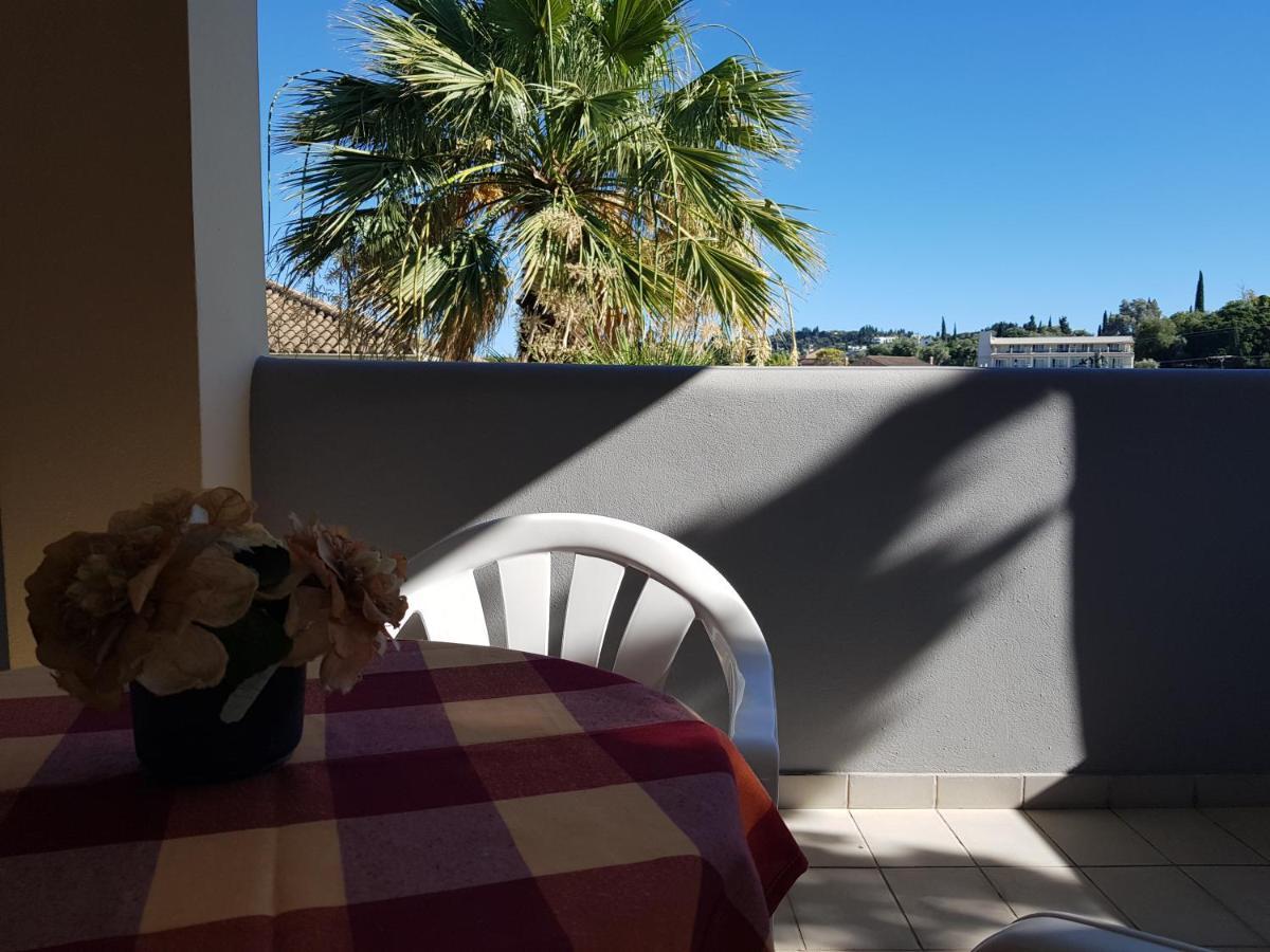Asteraki Aparthotel Gouvia Exteriér fotografie