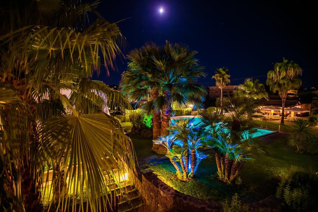 Asteraki Aparthotel Gouvia Exteriér fotografie